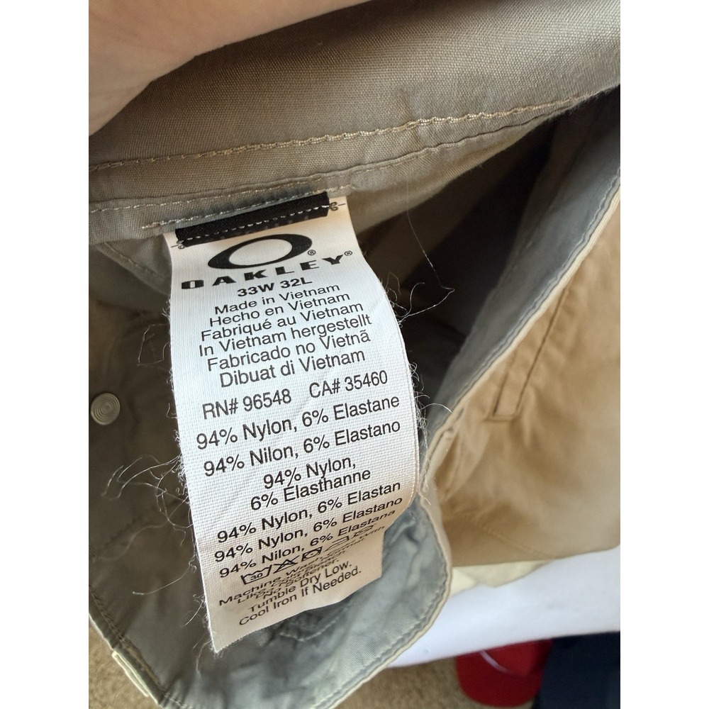 Oakley Mens Golf Pants 33x32 Khaki Stretch Performance Straight Leg Chino - Picture 3 of 8